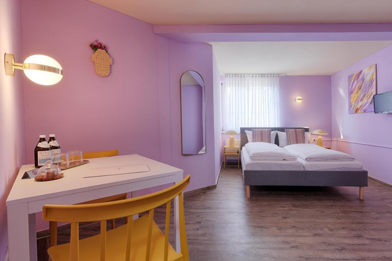 Hotel Kunterbunt In Wuerzburger Innenstadt Bagian luar foto